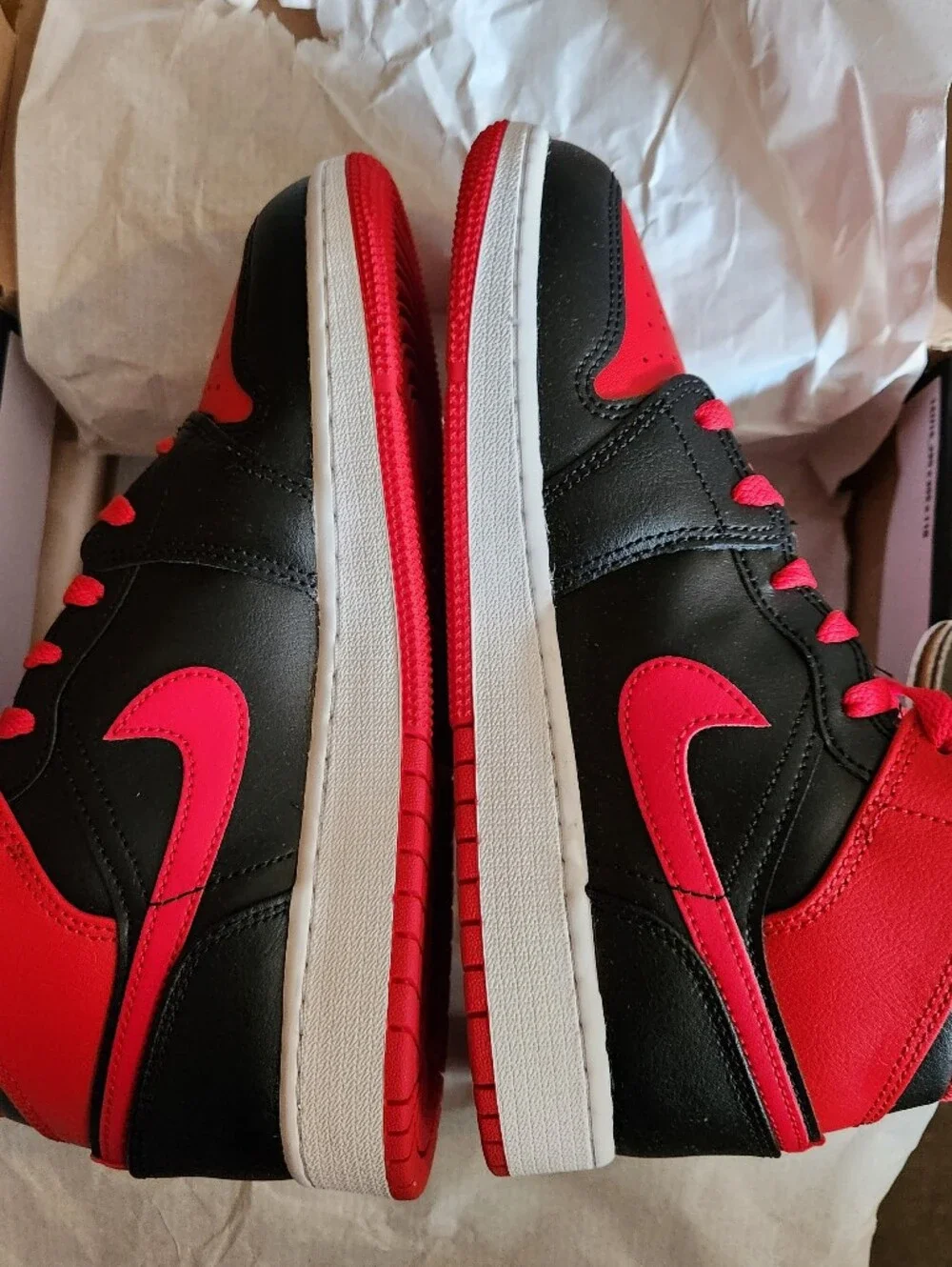 Nike Air Jordan 1 Mid Shoes